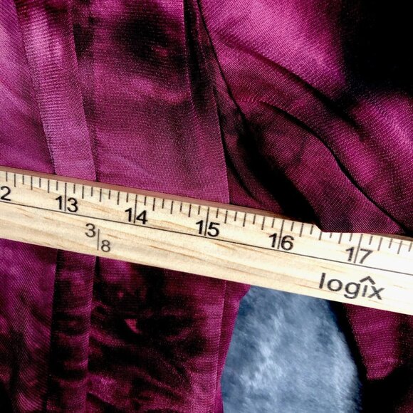 Kim Rogers Top Women’s Petite Small  Burgundy Sequined Shirt - Picture 9 of 16